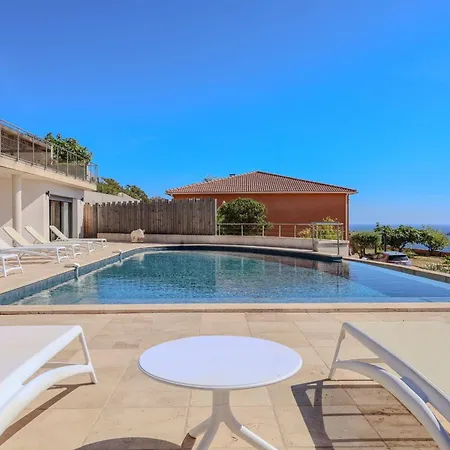 Ghjiseppina Di Pinarello *