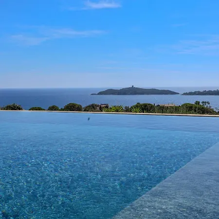 Ghjiseppina Di Pinarello Villa *