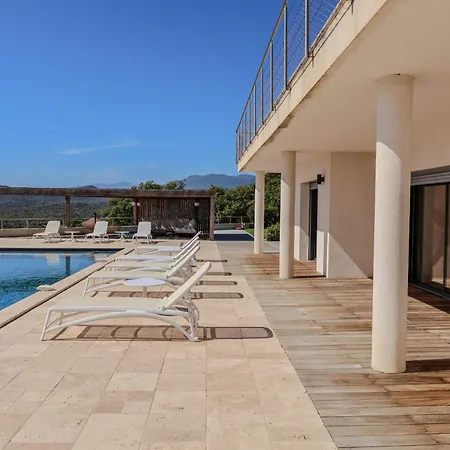 Villa Ghjiseppina Di Pinarello *