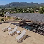 Ghjiseppina Di Pinarello Villa *
