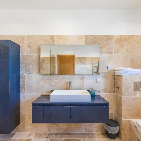 Ghjiseppina Di Pinarello Villa *