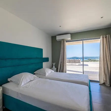 Ghjiseppina Di Pinarello *