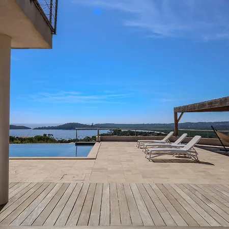 Ghjiseppina Di Pinarello *