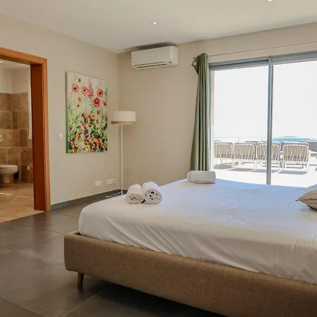 Ghjiseppina Di Pinarello *