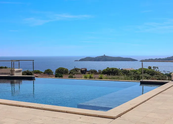 Vila Ghjiseppina Di Pinarello *