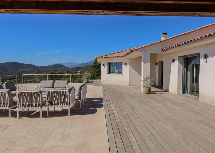 Ghjiseppina Di Pinarello Villa Pinarellu