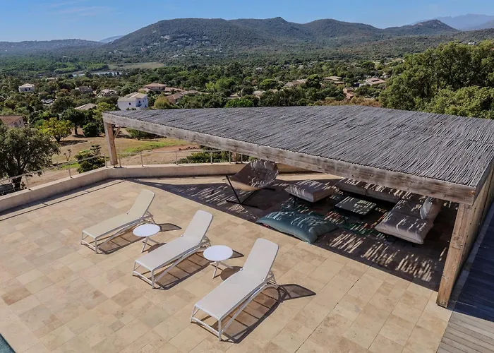 Ghjiseppina Di Pinarello Villa *
