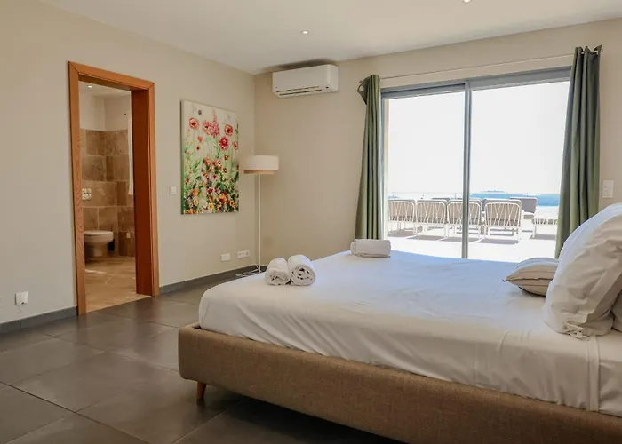 Ghjiseppina Di Pinarello *