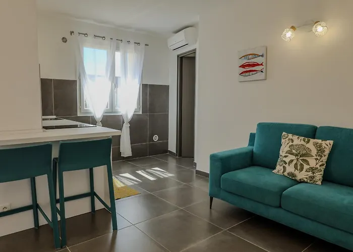 Ghjiseppina Di Pinarello *