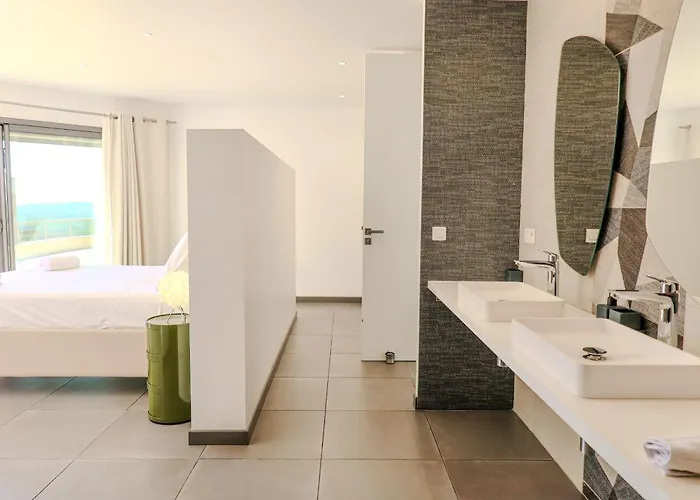 Ghjiseppina Di Pinarello Villa *